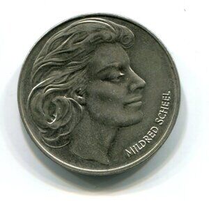 1979 Germany Deutsche Krebshilfe MIldred Scheel Medal (b735-102)